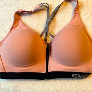 Victoria Secret  Sports Bra